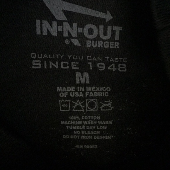 IN-N-OUT BURGER RESTAURANT BLACK T-SHIRT TOP - Picture 4 of 8